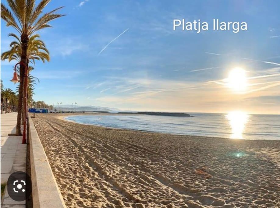 Ferienwohnung Piso Centrico For4 Cerca Barcelona La Casa De Sonia Vilanova i la Geltrú Exterior foto